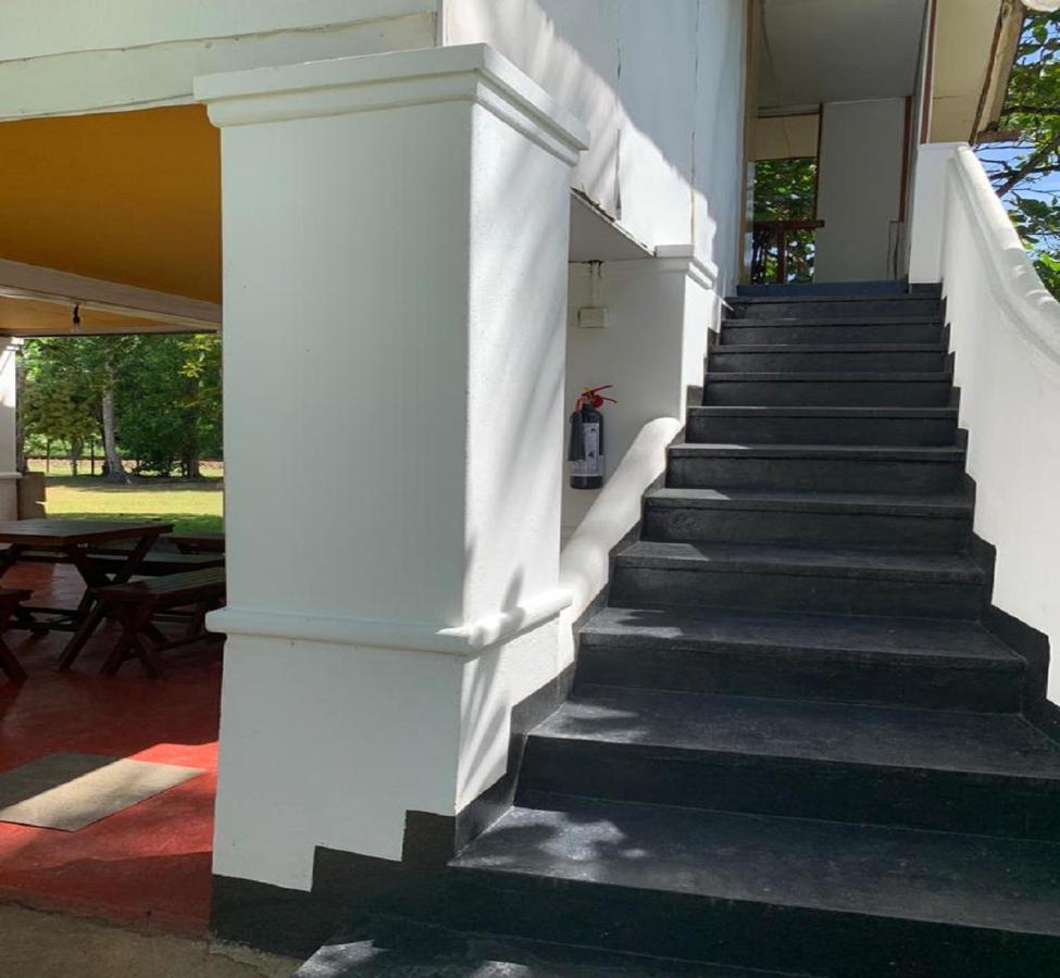 Palm Beach Inn & Sea Shells Cabanas Μπεντότα Εξωτερικό φωτογραφία