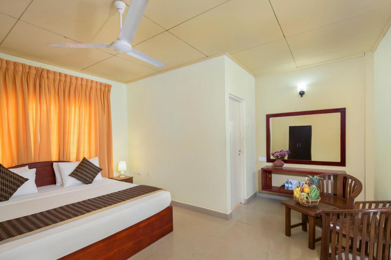 Palm Beach Inn & Sea Shells Cabanas Μπεντότα Δωμάτιο φωτογραφία